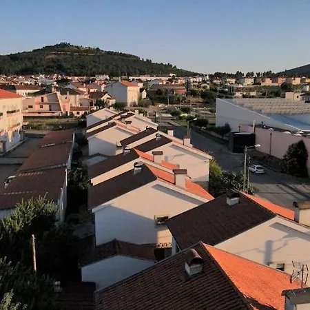 Casa de Férias Casa De Katiolo *